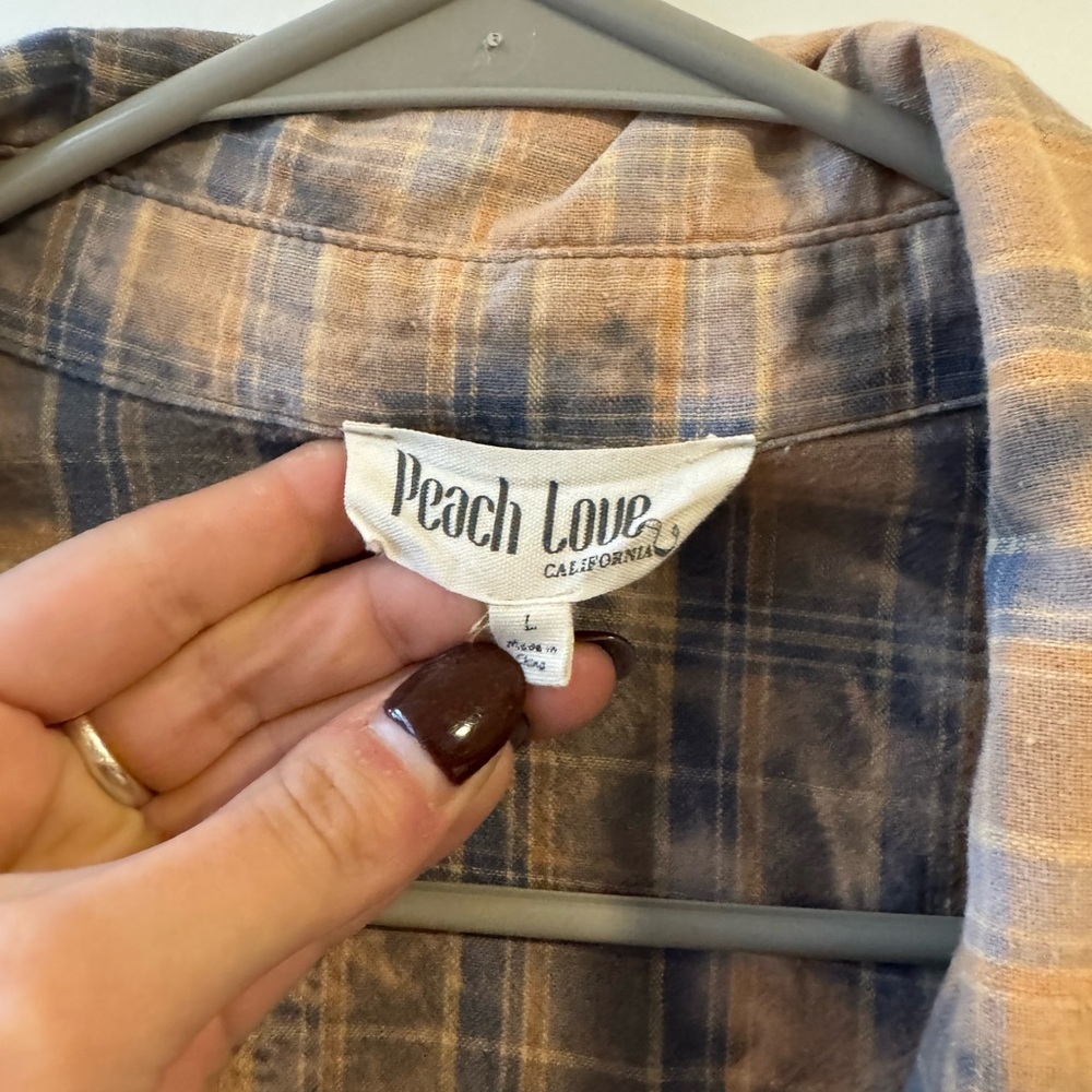 Bleach splattered button down - Picture 4 of 4